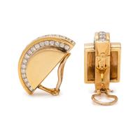 SUSAN BERMAN, YELLOW GOLD AND DIAMOND EARCLIPS