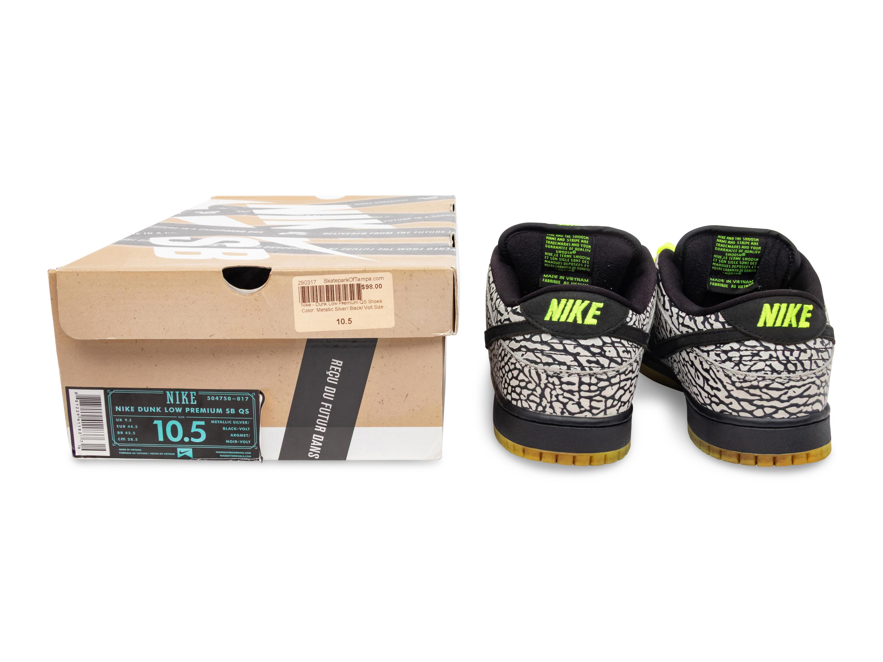 Dunk Low Premium SB QS 112 “DJ Clark Kent”