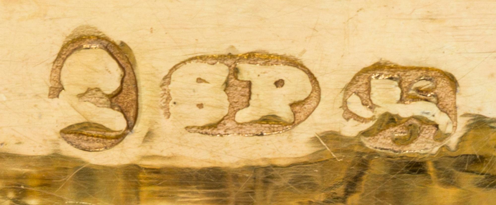 A George III Silver Vinaigrette, Samuel Pemberton, Birmingham, 1790, the lid centered with two birds atop a floral spray.