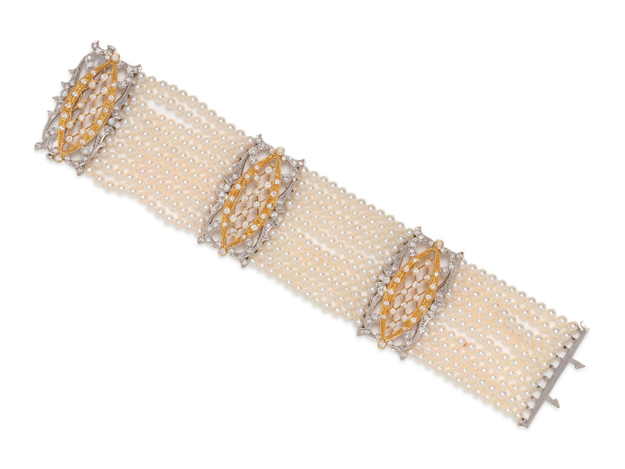 CULTURED PEARL AND DIAMOND BRACELET