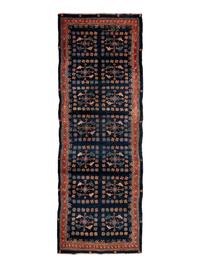 A Qashqai Wool Runner