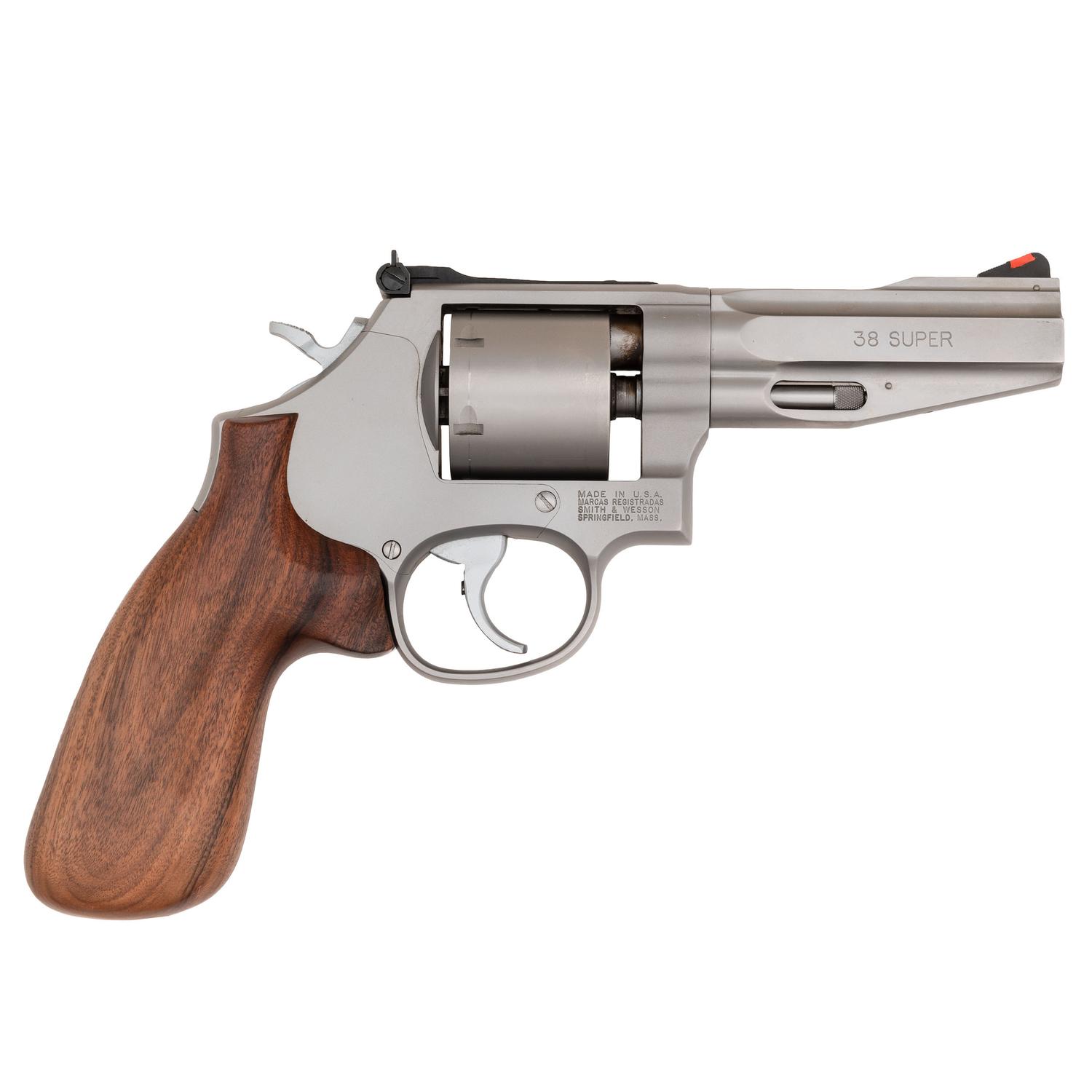 *Smith & Wesson Performance Center Model 686-7 in Box with Accessories