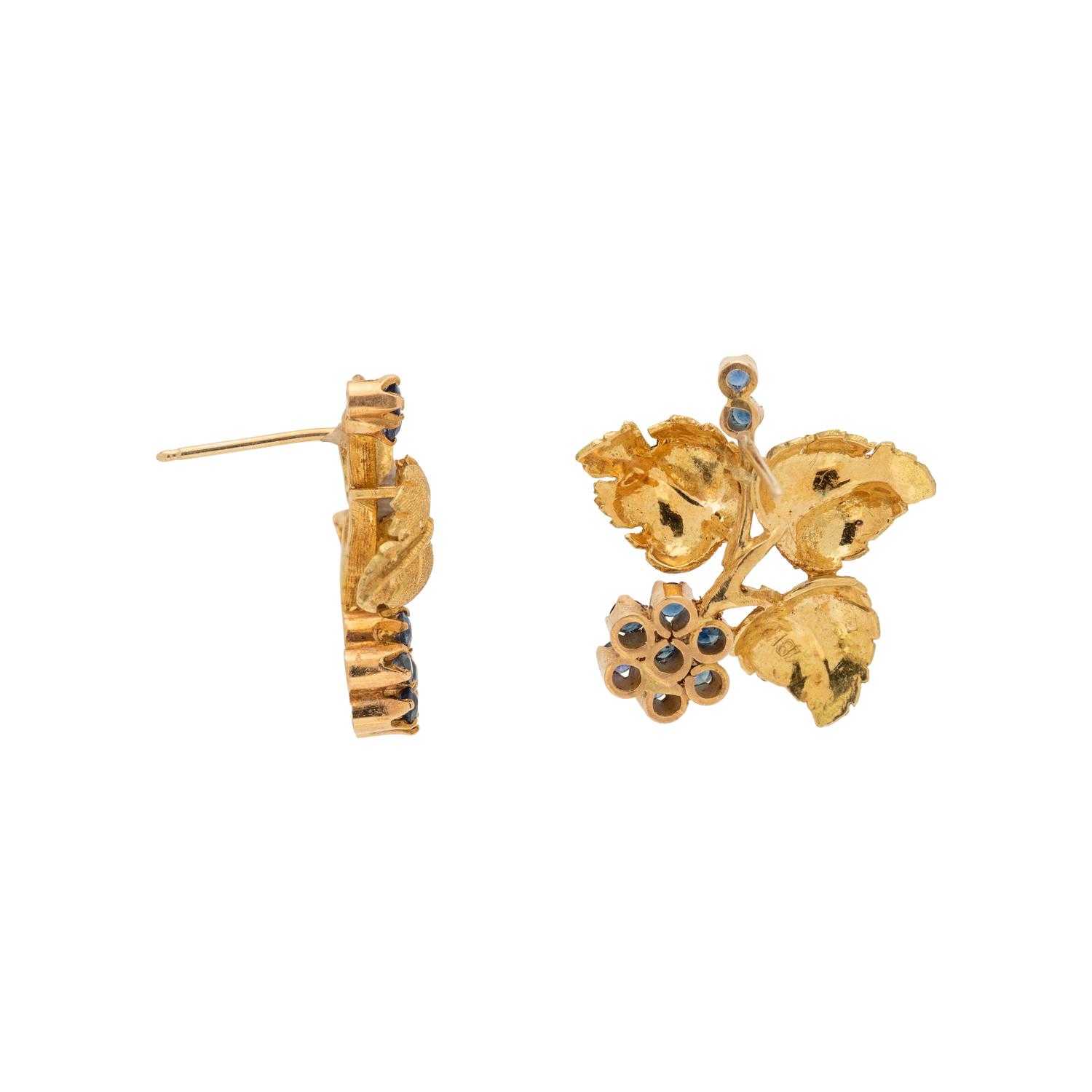 YELLOW GOLD AND SAPPHIRE EARRINGS