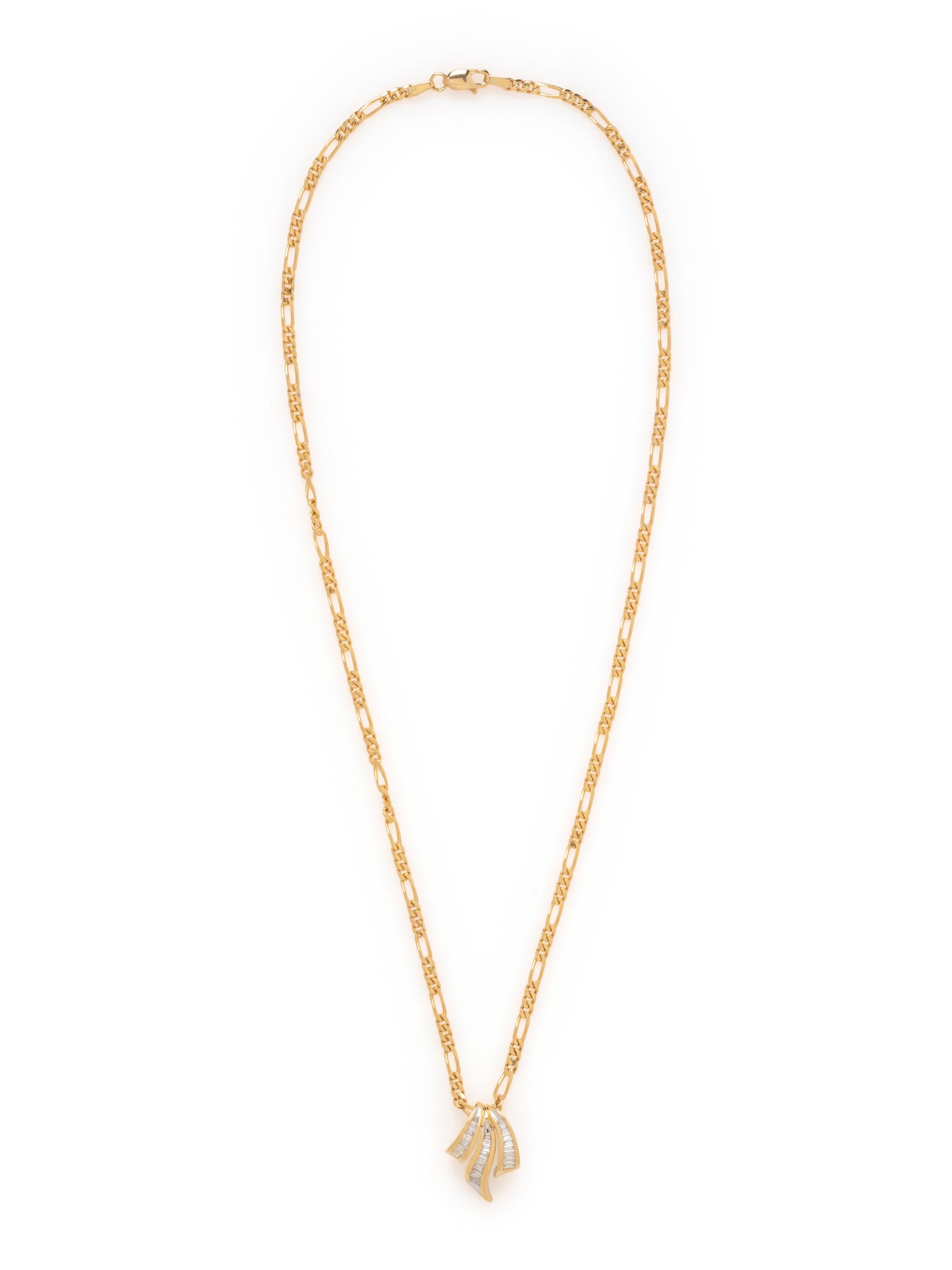 YELLOW GOLD AND DIAMOND PENDANT/NECKLACE