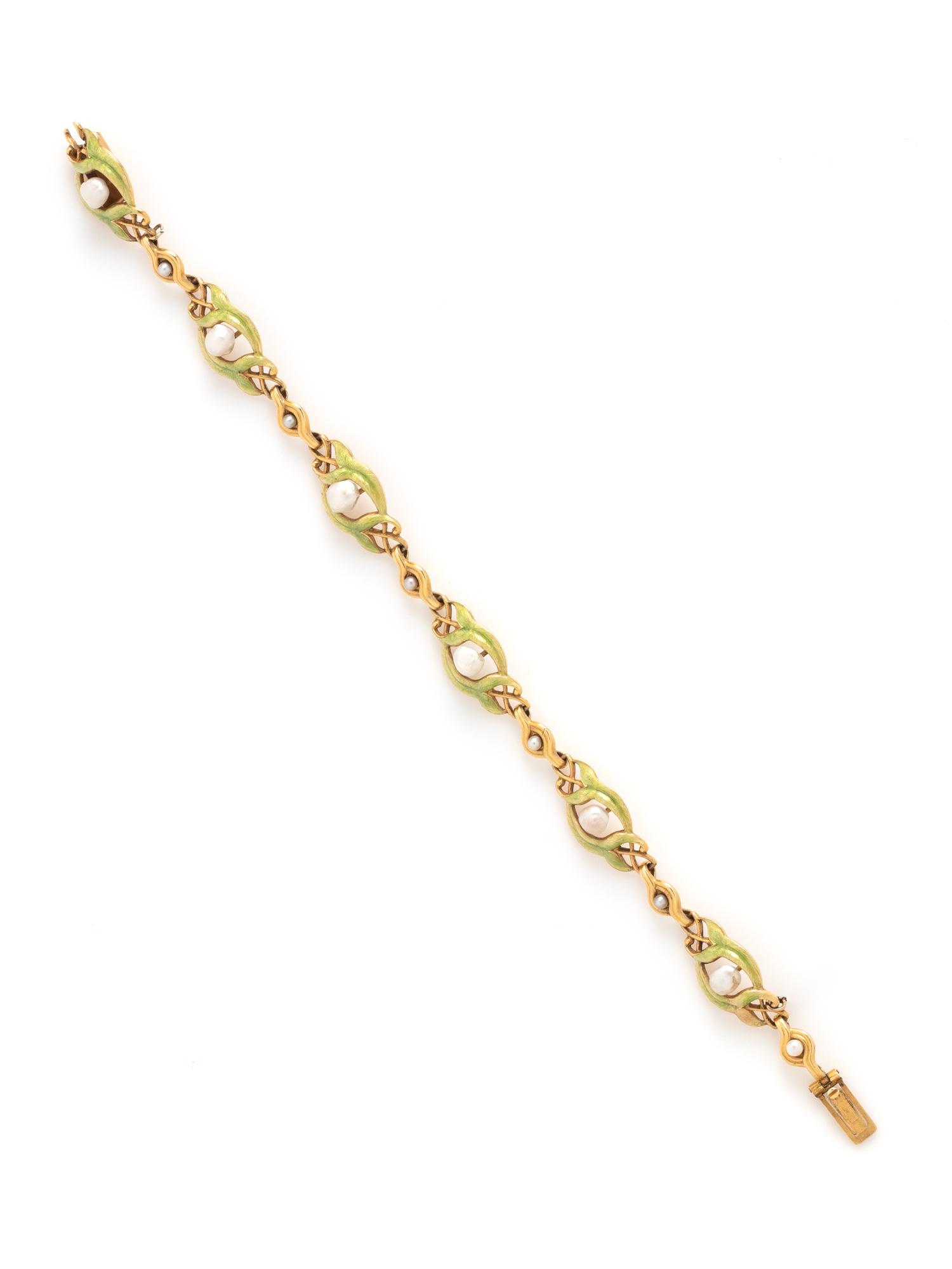 ART NOUVEAU, YELLOW GOLD, PEARL AND ENAMEL BRACELET