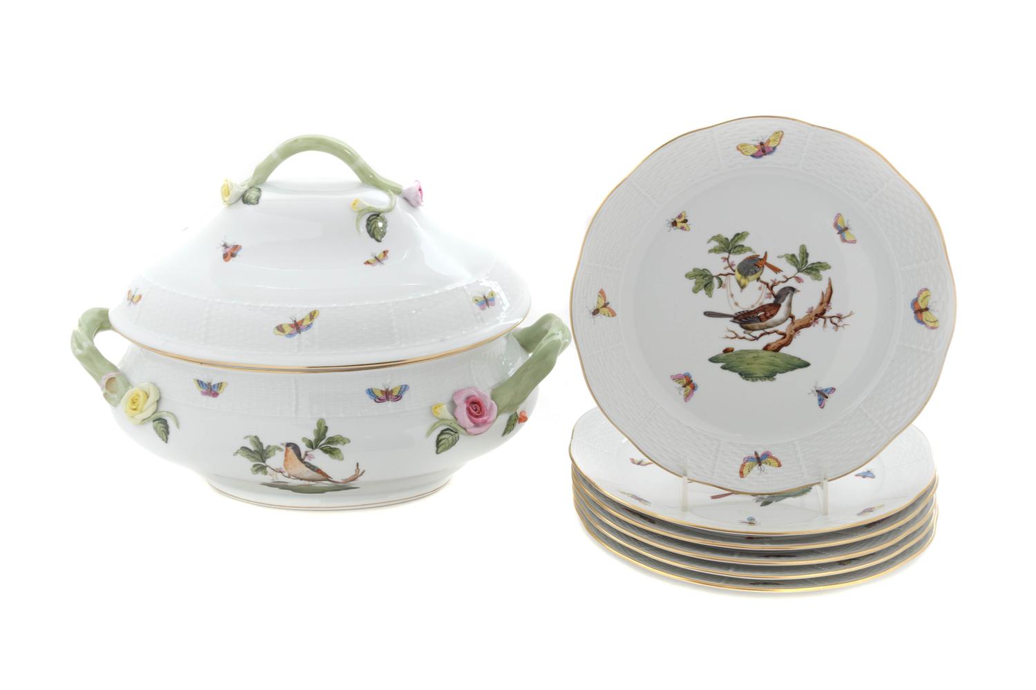 A Herend Porcelain Tureen and Six Plates