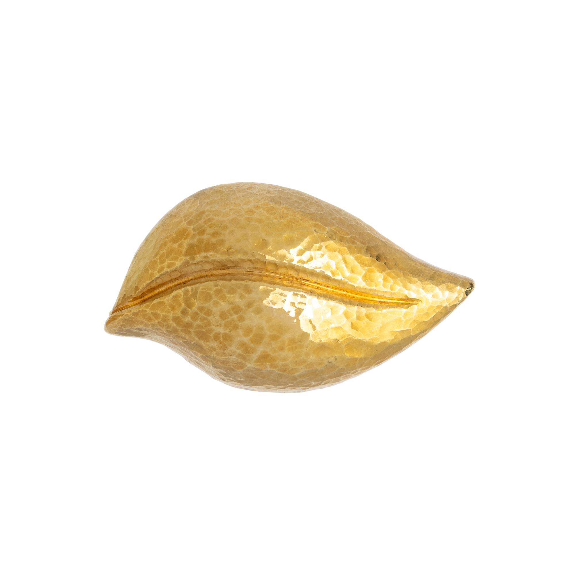 TIFFANY & CO., PALOMA PICASSO, YELLOW GOLD LEAF BROOCH WITH ADDED CULTURED PEARL DROP
