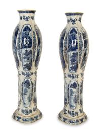 A Pair of Chinese Export Blue and White Porcelain Vases