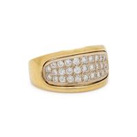 YELLOW GOLD AND DIAMOND RING