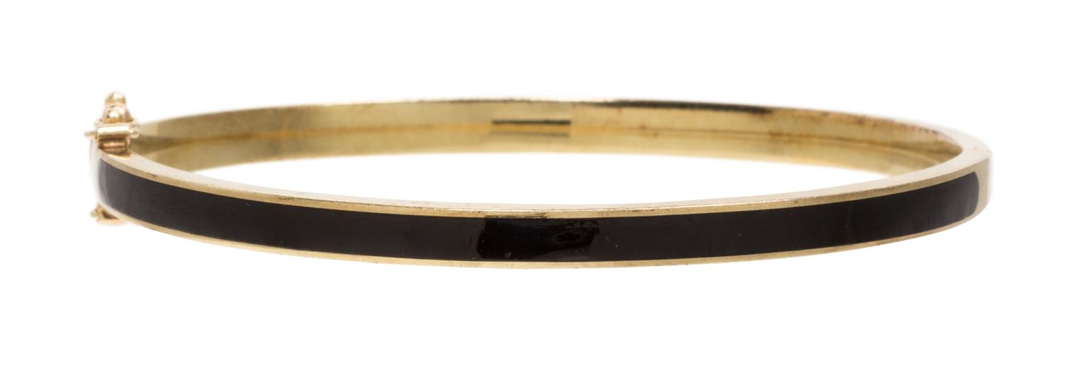 A Yellow Gold and Enamel Bangle Bracelet, 6.10 dwts.