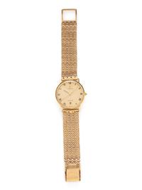 CORUM, REF. 89127 18K YELLOW GOLD DATE WATCH