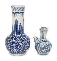 Two Chinese Blue and White Porcelain Vessels