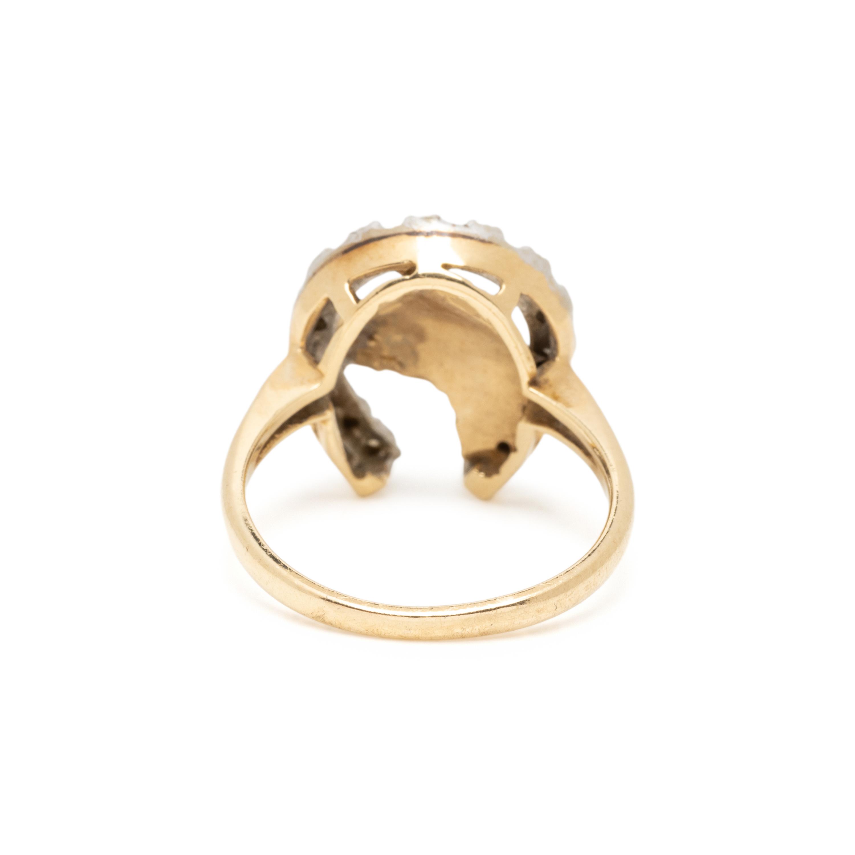 BICOLOR GOLD AND DIAMOND HORSE RING