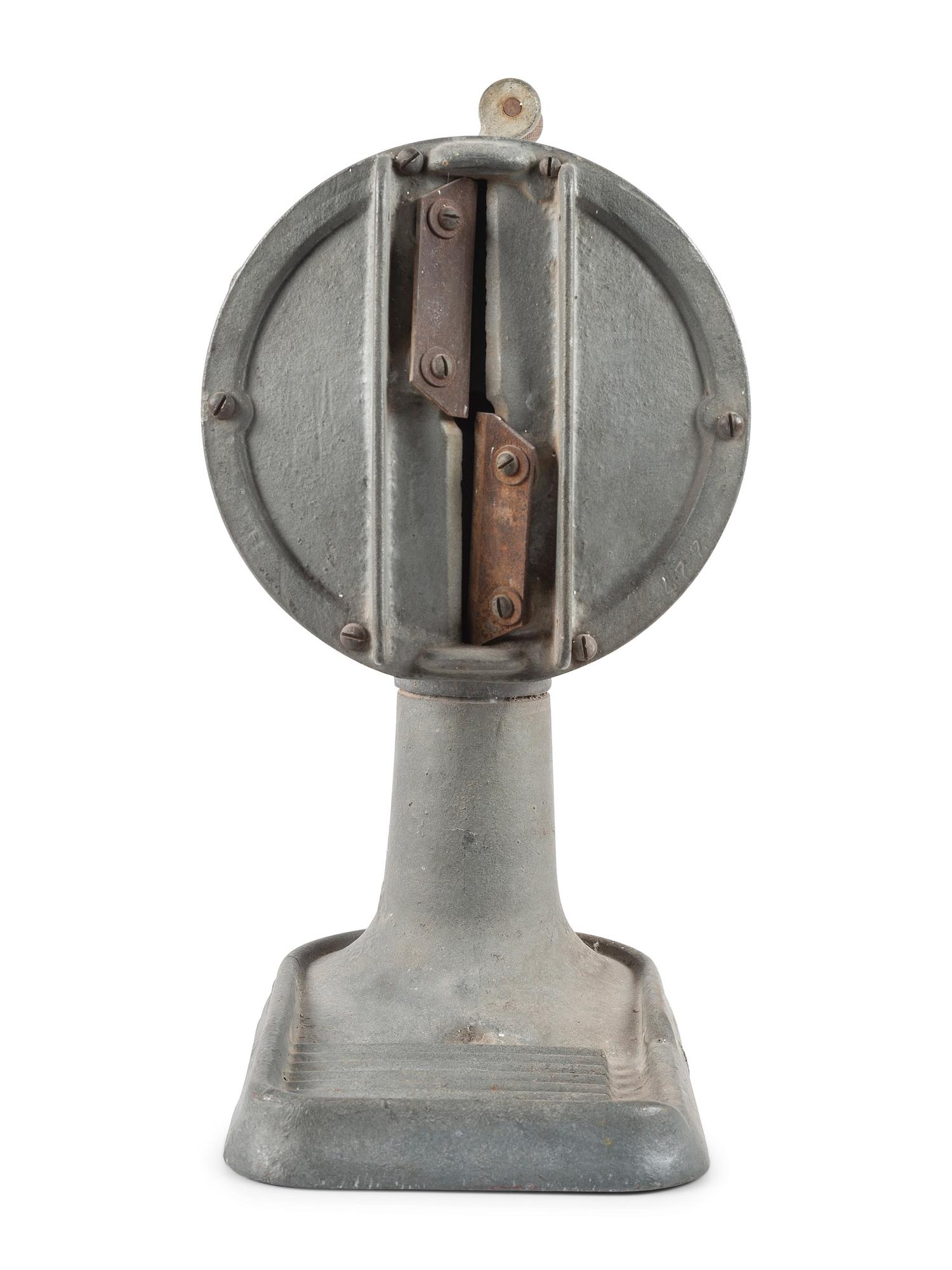 A Lippincott's "Blizzard" Counter Top Ice Shaver