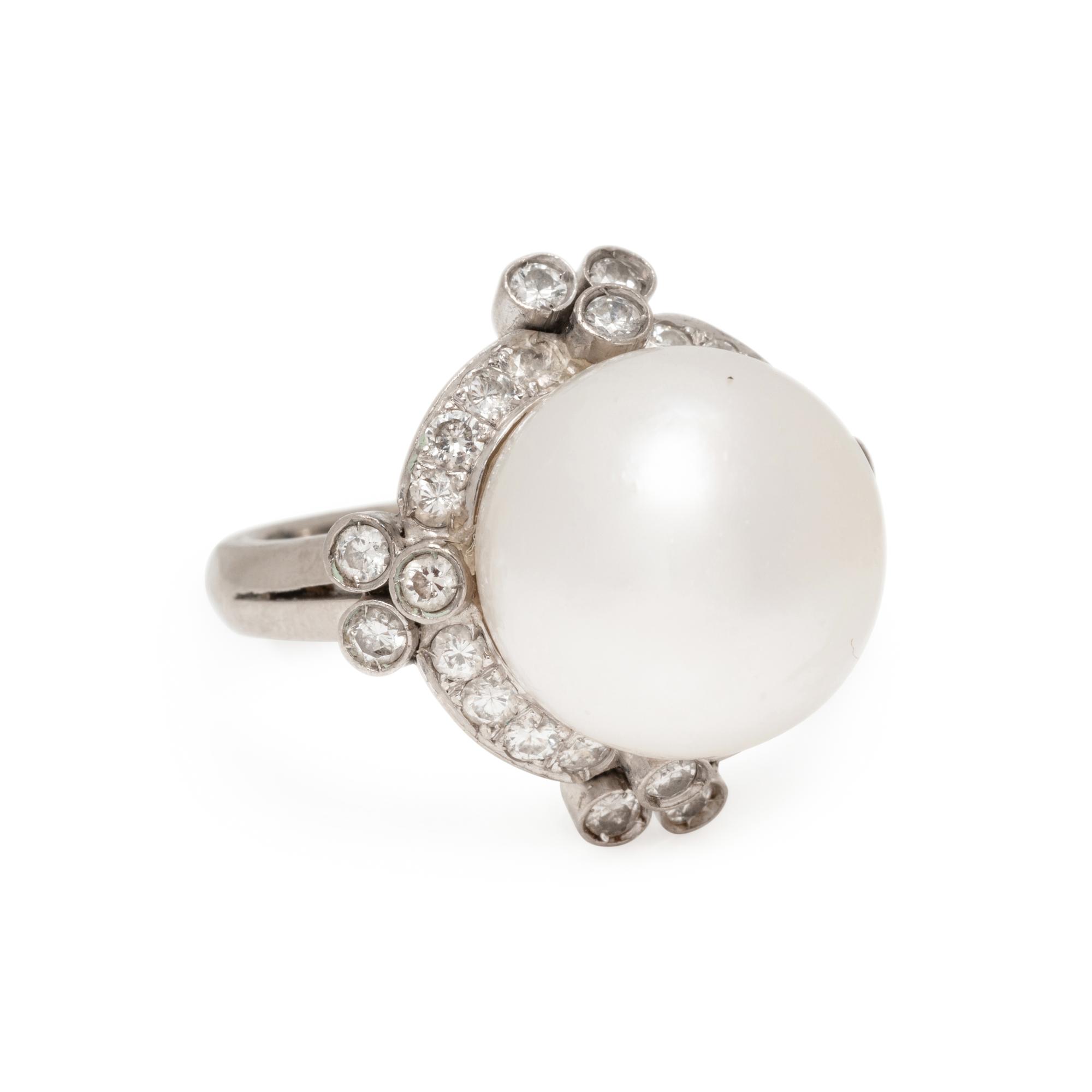 CULTURED PEARL AND DIAMOND RING