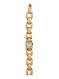 LUSSERNIA, 14K YELLOW GOLD AND DIAMOND WATCH