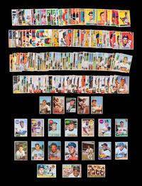 A Group of Over 200 1950s-60s Baseball Cards Including Multiple Hall of Famers,
