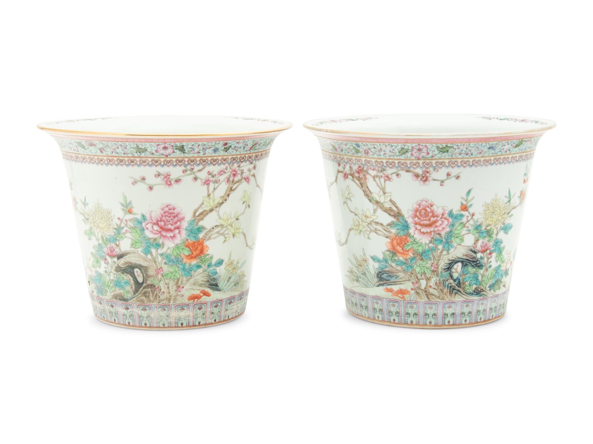 Four Chinese Porcelain Articles