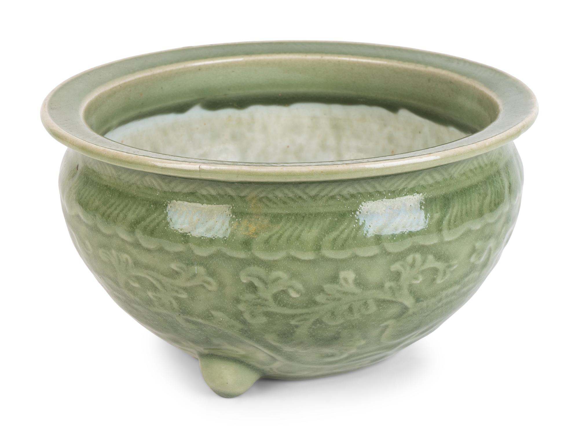 A Chinese Longquan Porcelain Faux Censer Cache Pot — QING DYNASTY