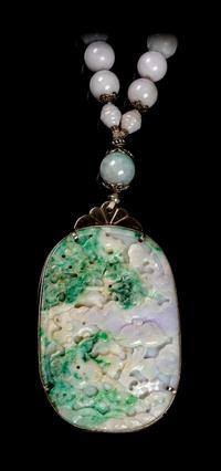 A Chinese Jadeite Beaded Necklace