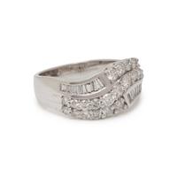 DIAMOND AND WHITE GOLD RING