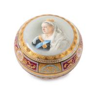 A Vienna Painted and Parcel Gilt Covered Porcelain Box Depicting Queen Victoria