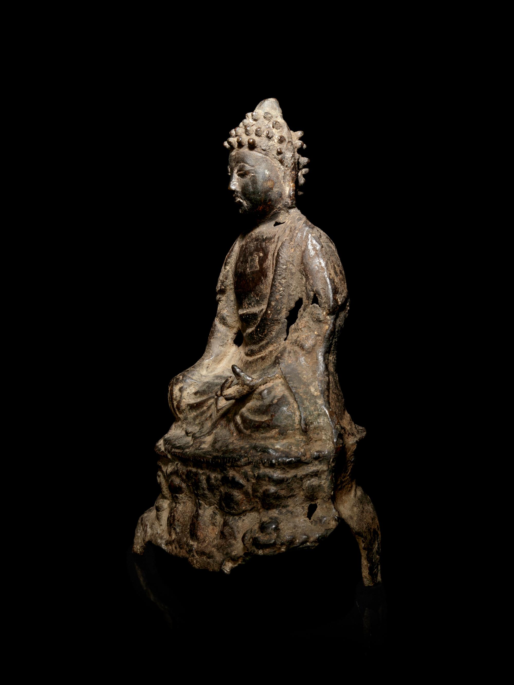 A Bronze Figure of Buddha Shakyamuni