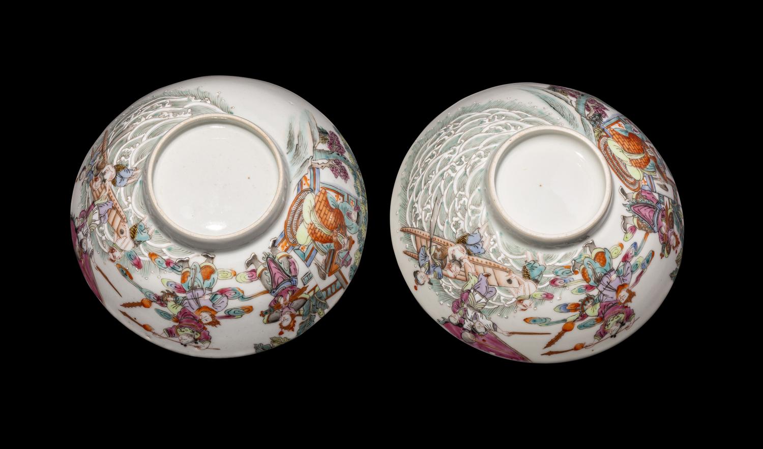 A Pair of Chinese Famille Rose Porcelain Bowls