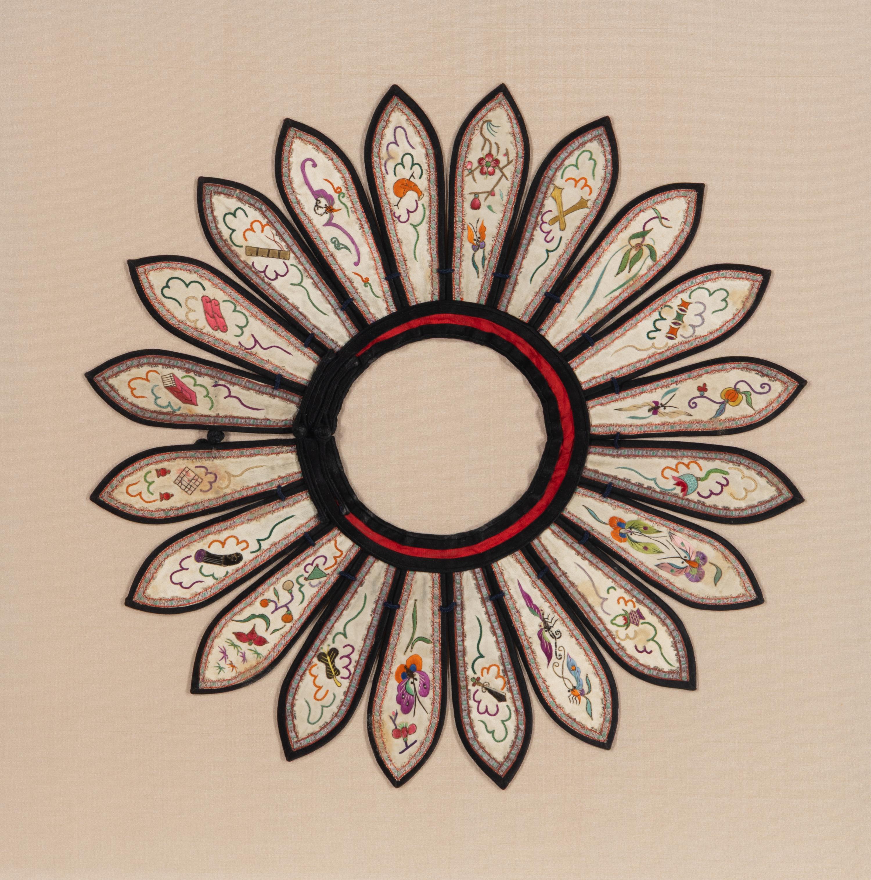 Three Chinese Embroidered Silk Lady's Collars, Yunjian, 19th Century — 晚清 雲肩三種