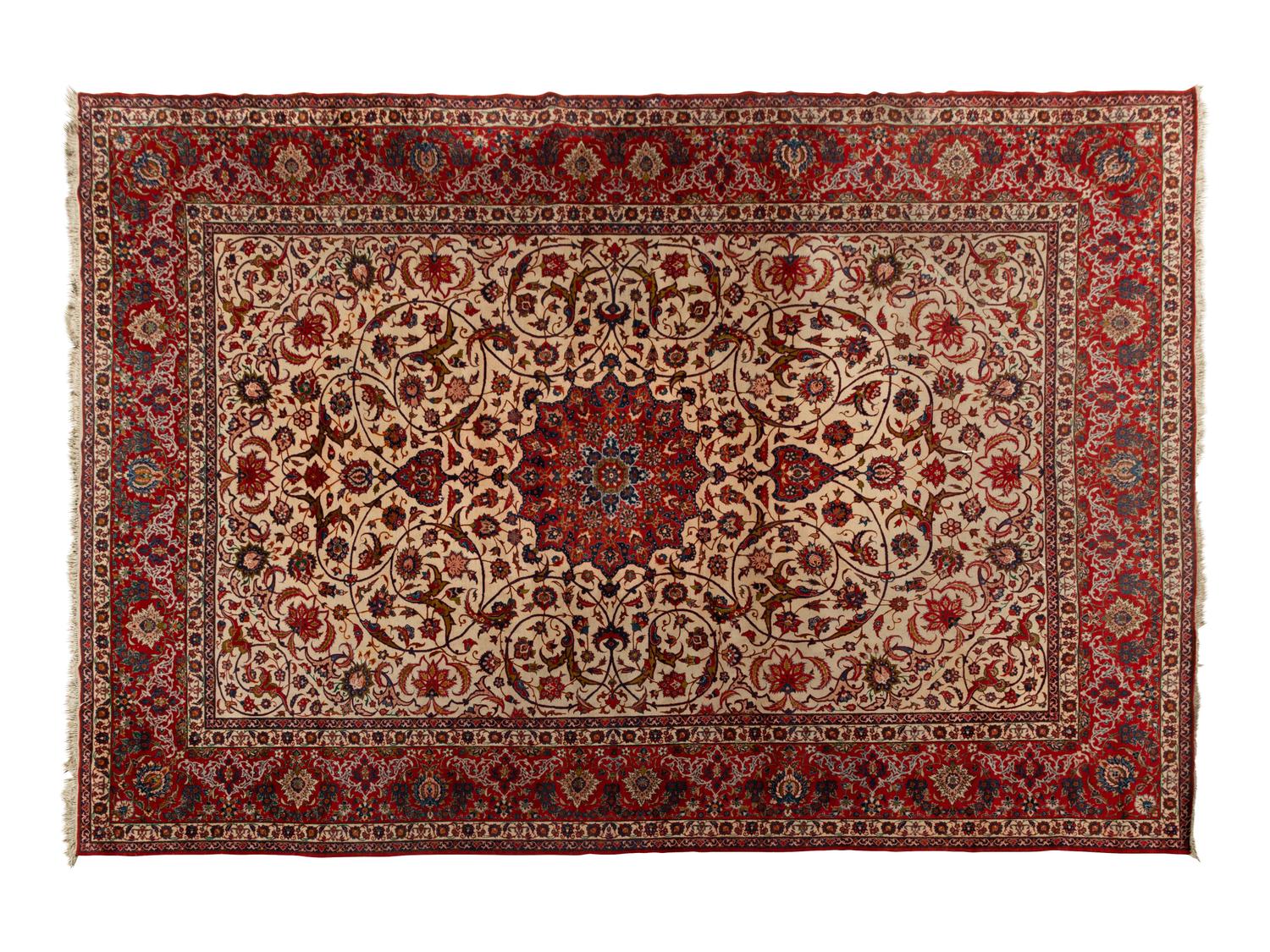 An lsphahan Wool Rug — 20th Century