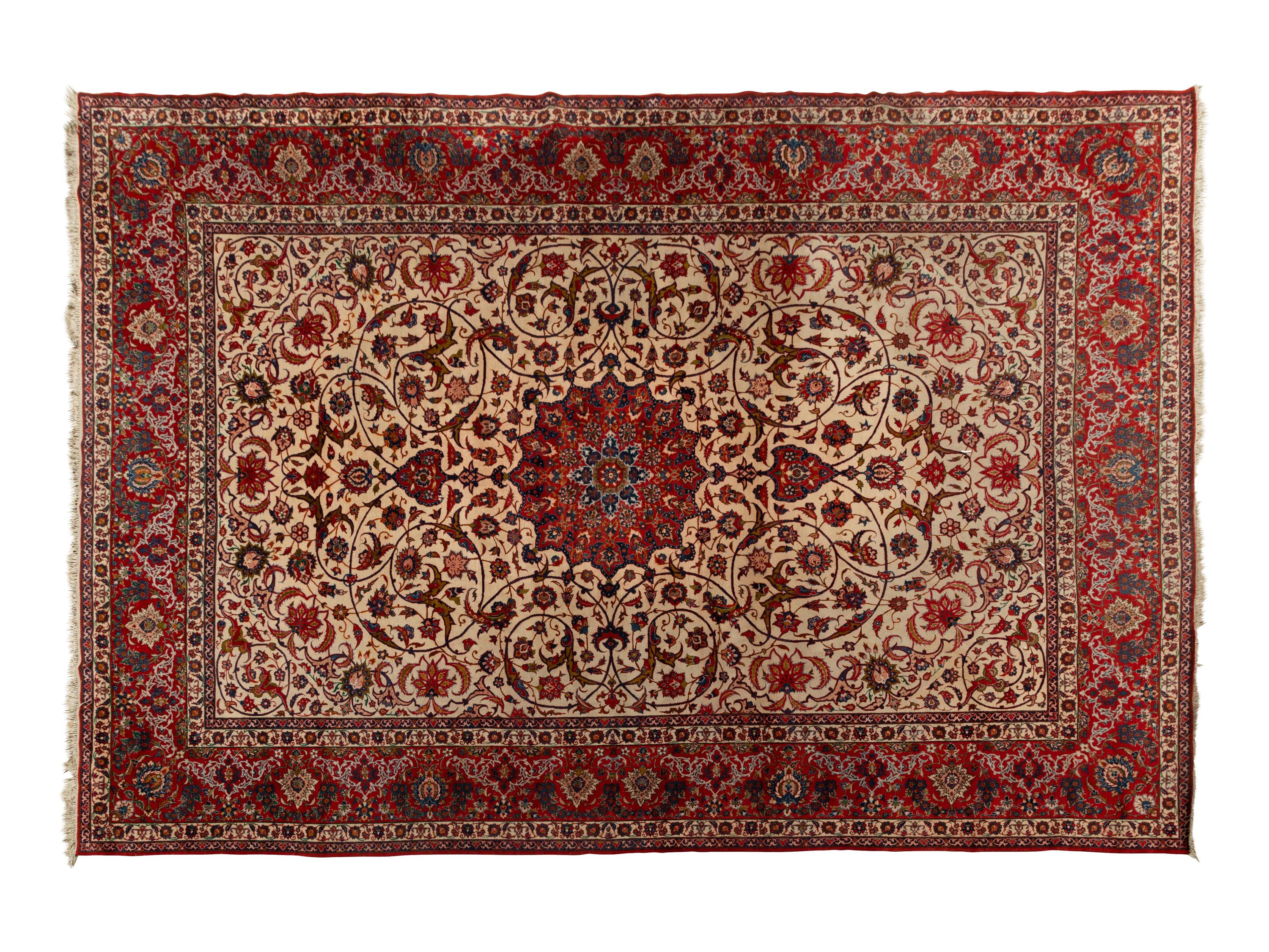 An lsphahan Wool Rug — 20th Century