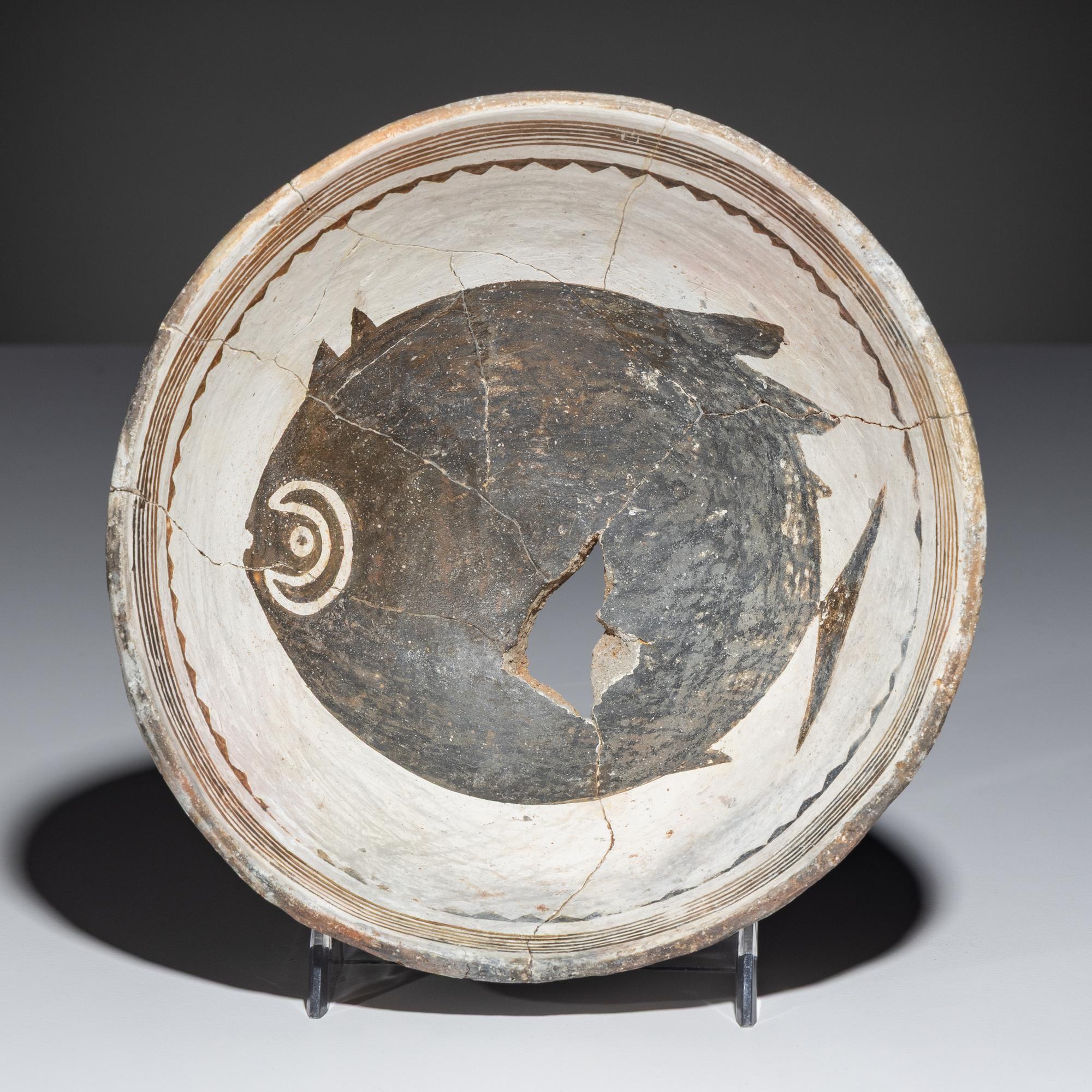 Ancestral Pueblo, Mimbres Classic Black-on-White Pottery Bowl, with Fish
