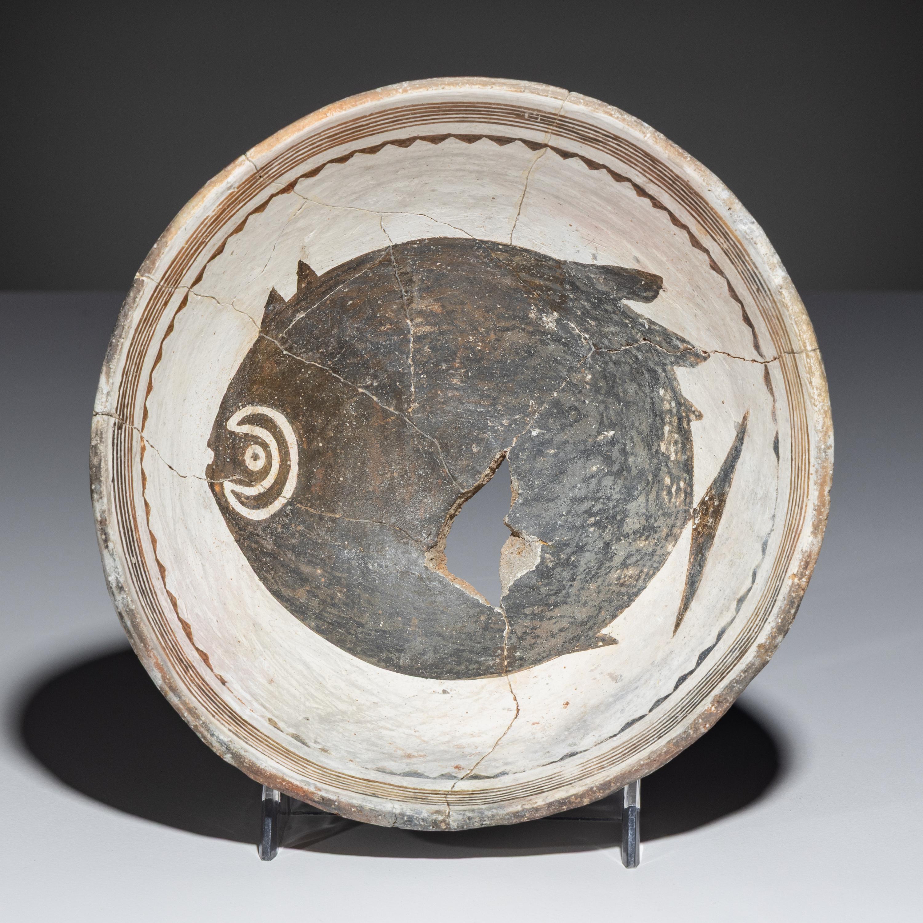 Ancestral Pueblo, Mimbres Classic Black-on-White Pottery Bowl, with Fish