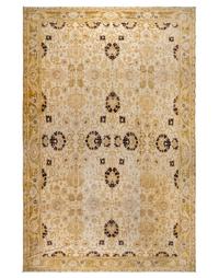 An Amritsar-Design Wool Rug