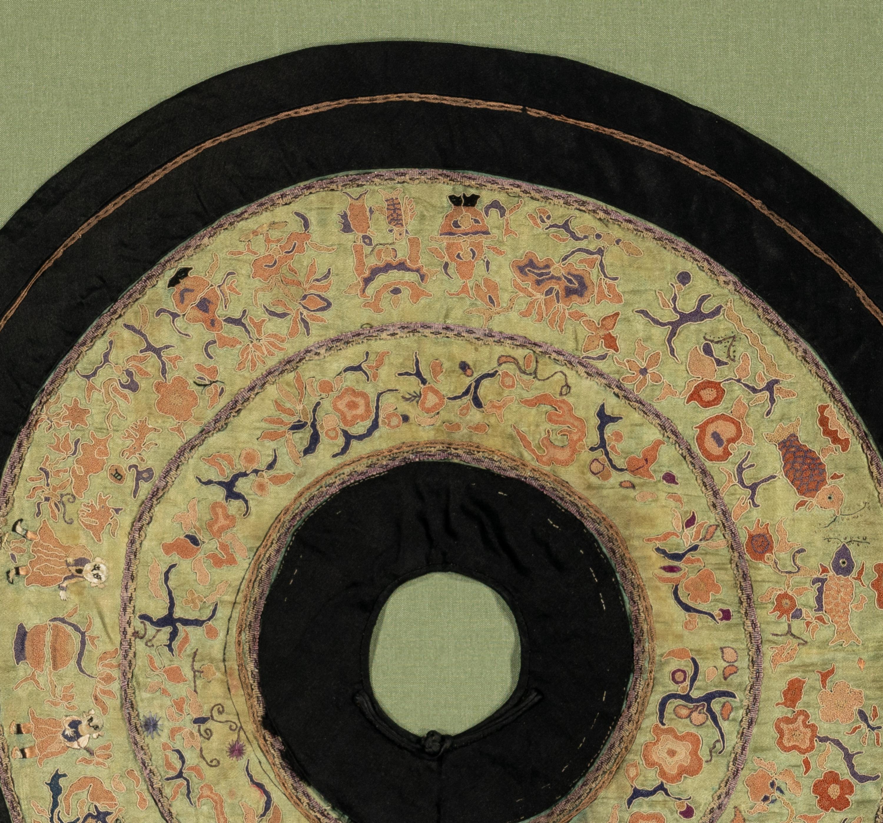 A Chinese Embroidered Silk Collar, Qing Dynasty 清 蘋果綠緞地打籽綉八寶紋云肩