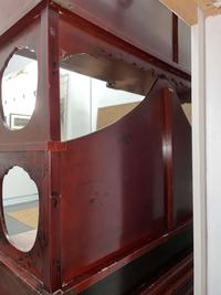 A Japanese lacquer display cabinet with cloisonné panels 日本漆器立柜及底座 Late Meiji period ????