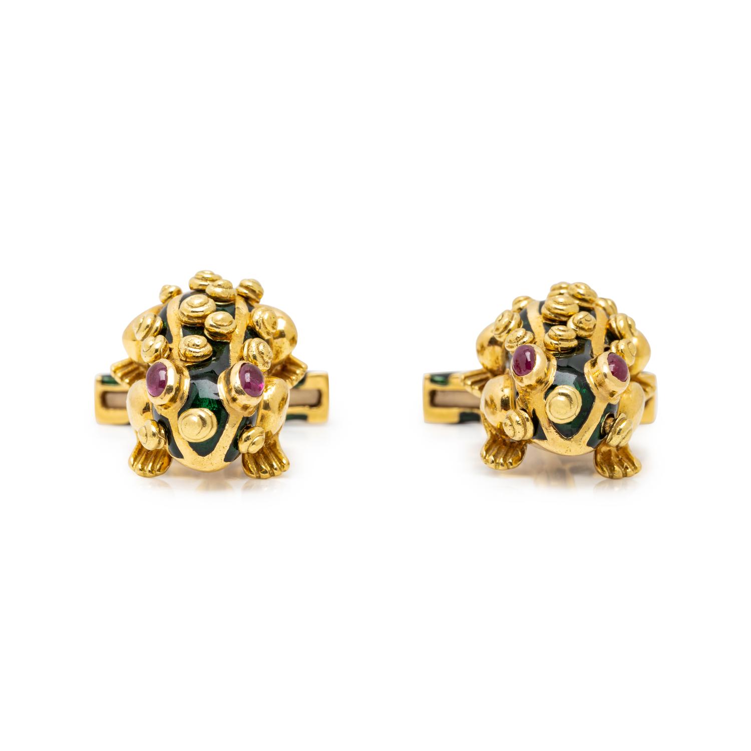 DAVID WEBB, YELLOW GOLD AND ENAMEL FROG CUFFLINKS