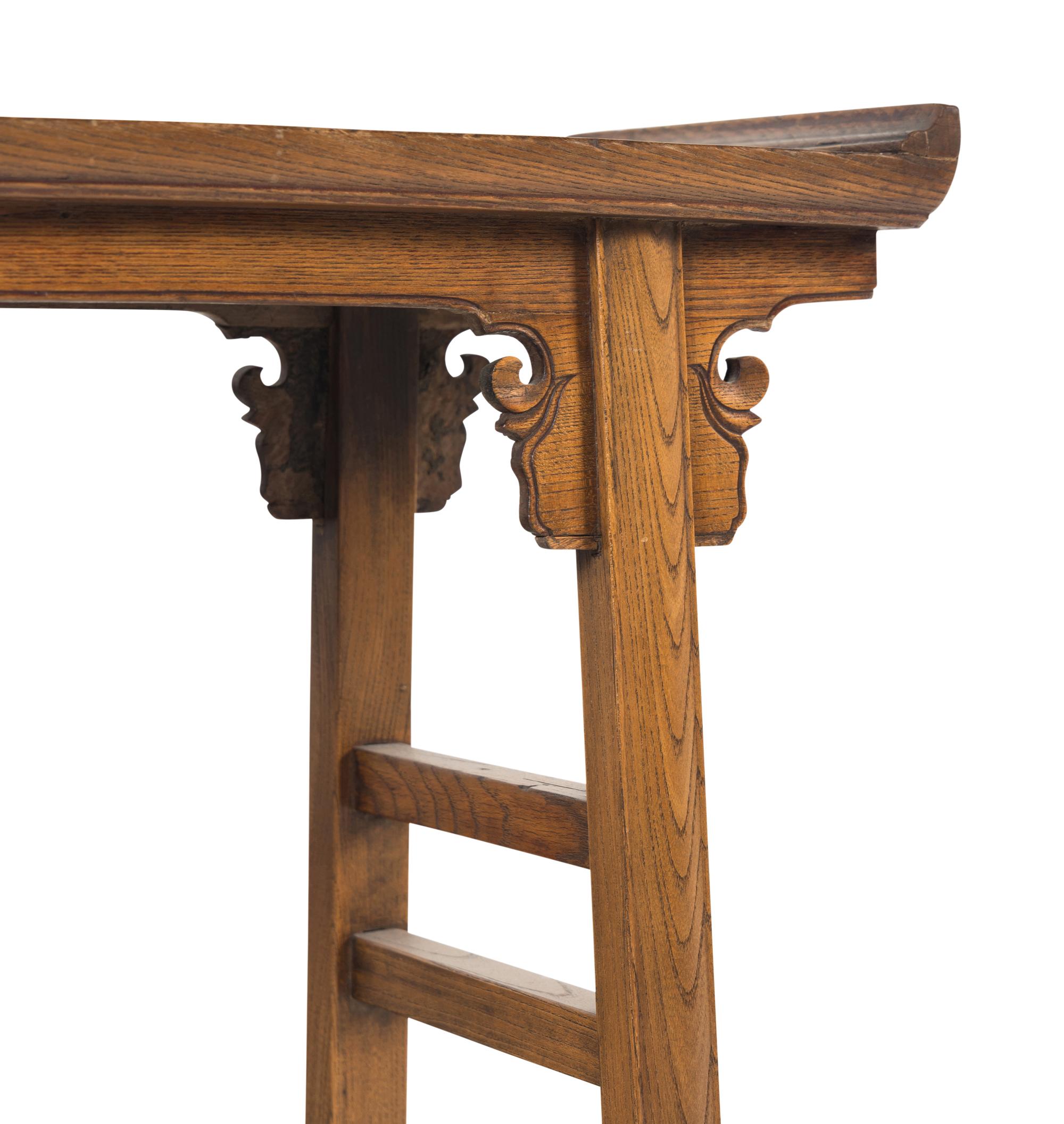 A Chinese Hardwood, Probably Yumu, Recessed-Leg Table, Qiaotou'an, 19th Century 清中晚期 榆木翹頭案