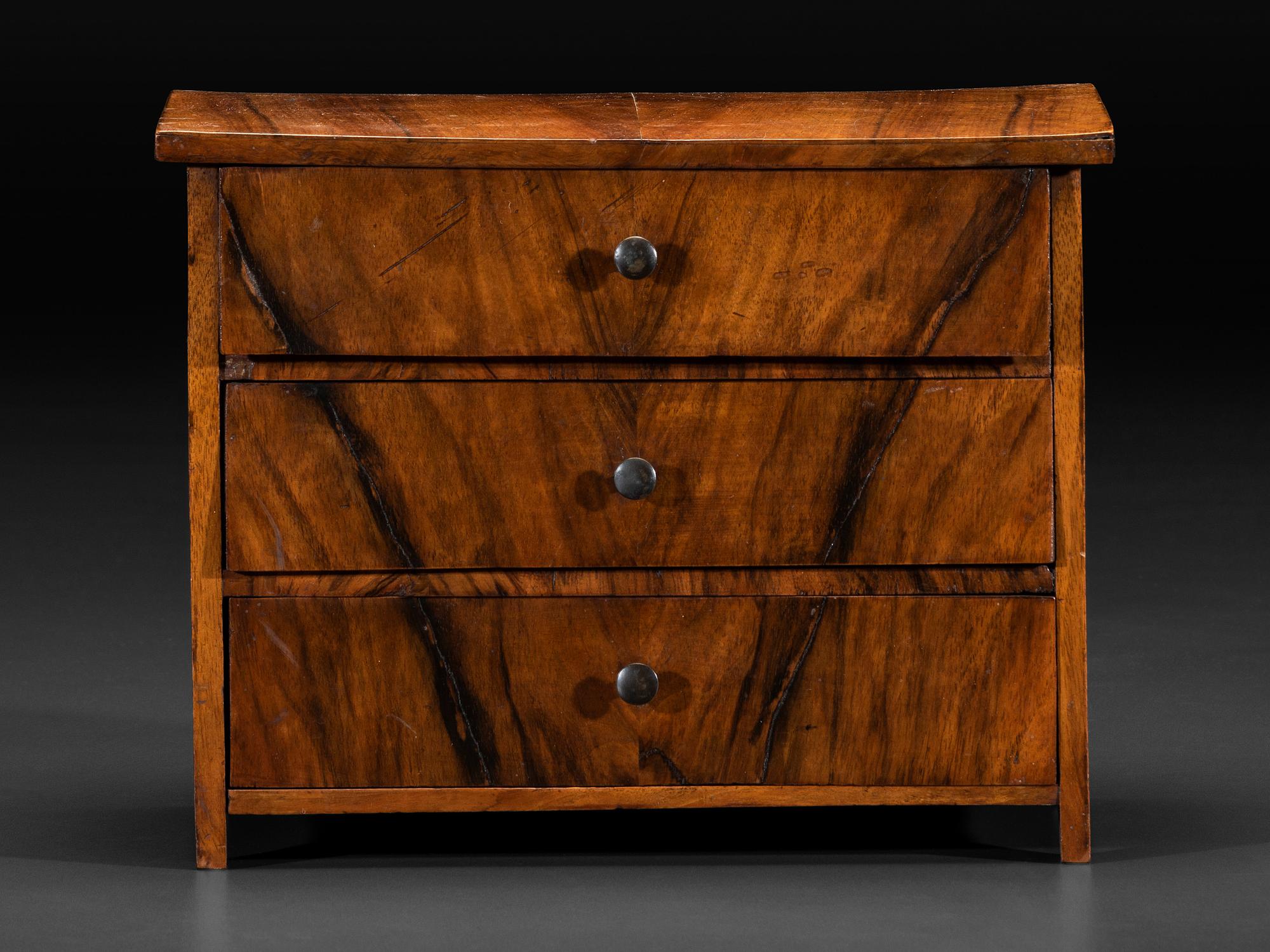 Five Miniature or Salesman Sample Pieces of Furniture