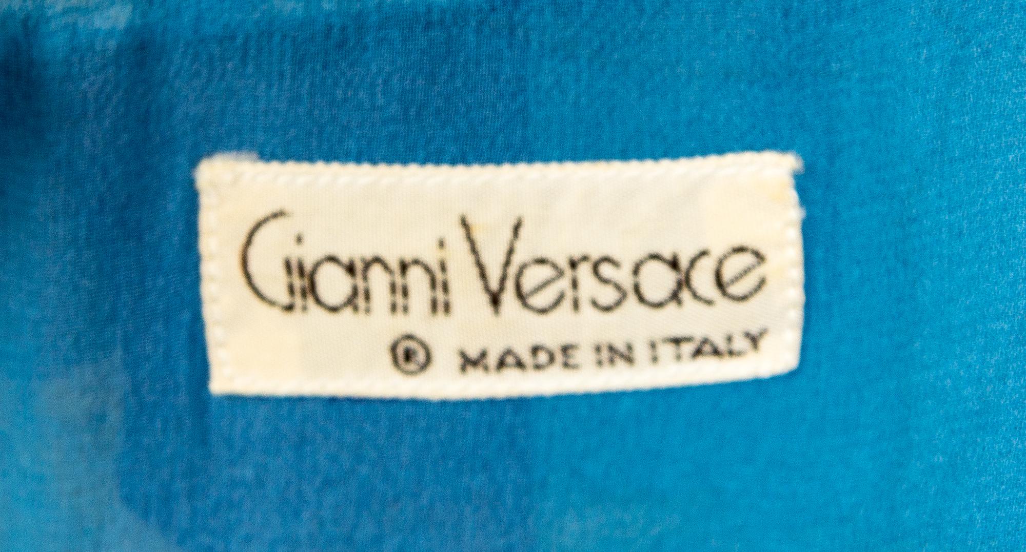 A Gianni Versace Silk Sleeveless Dress, Size 40.