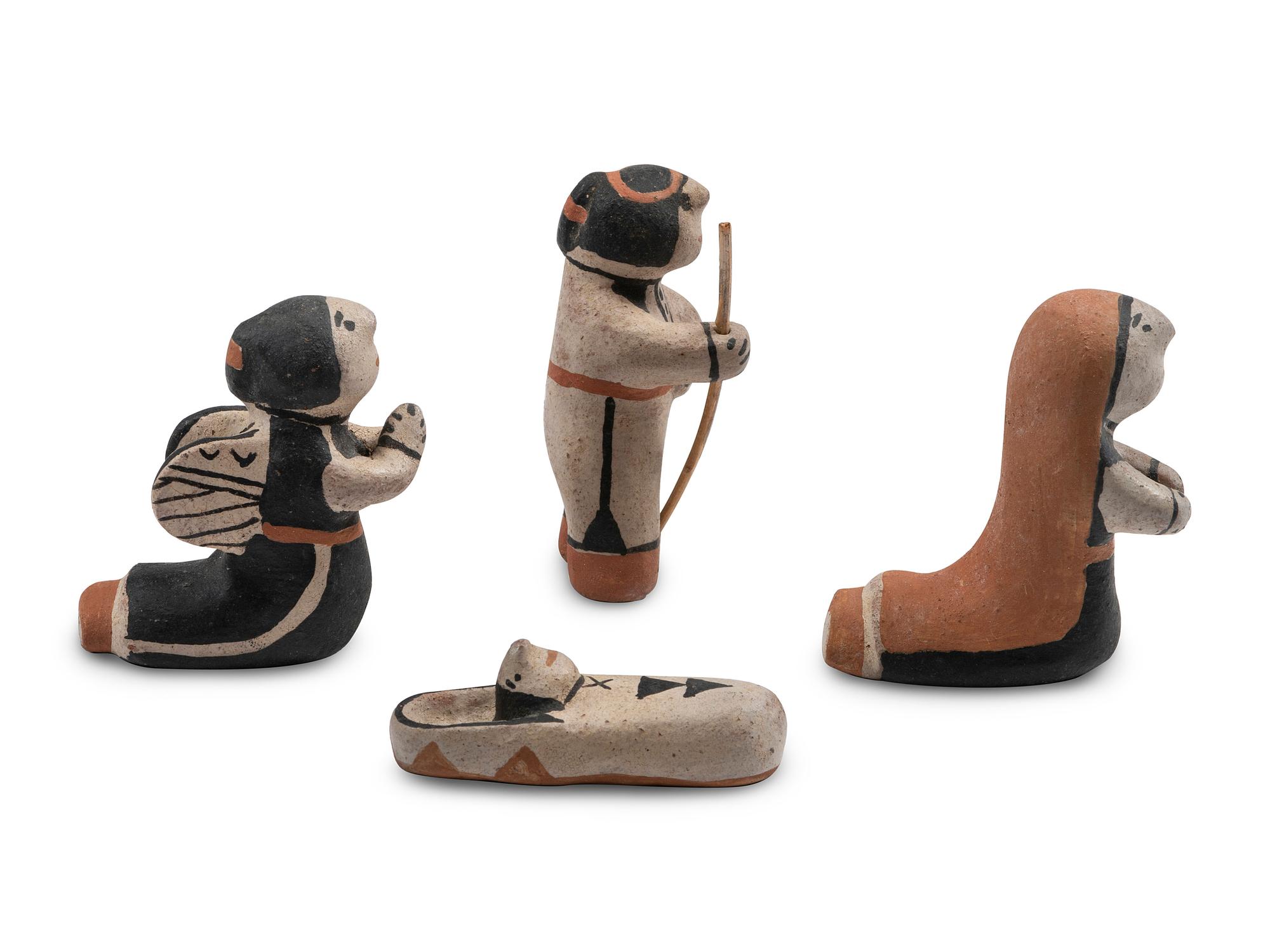 Nacimiento Pottery Figures