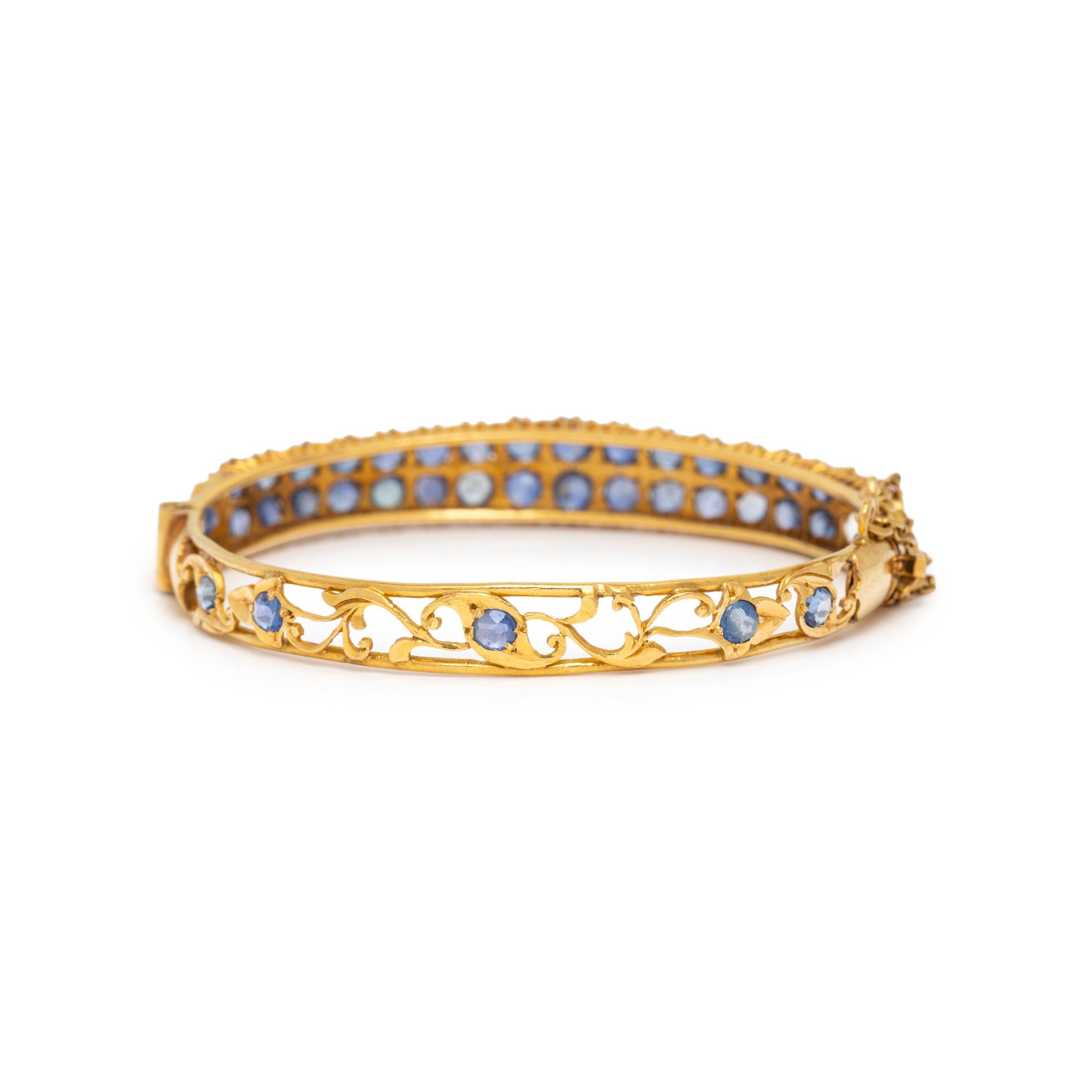 SAPPHIRE AND YELLOW GOLD BANGLE BRACELET