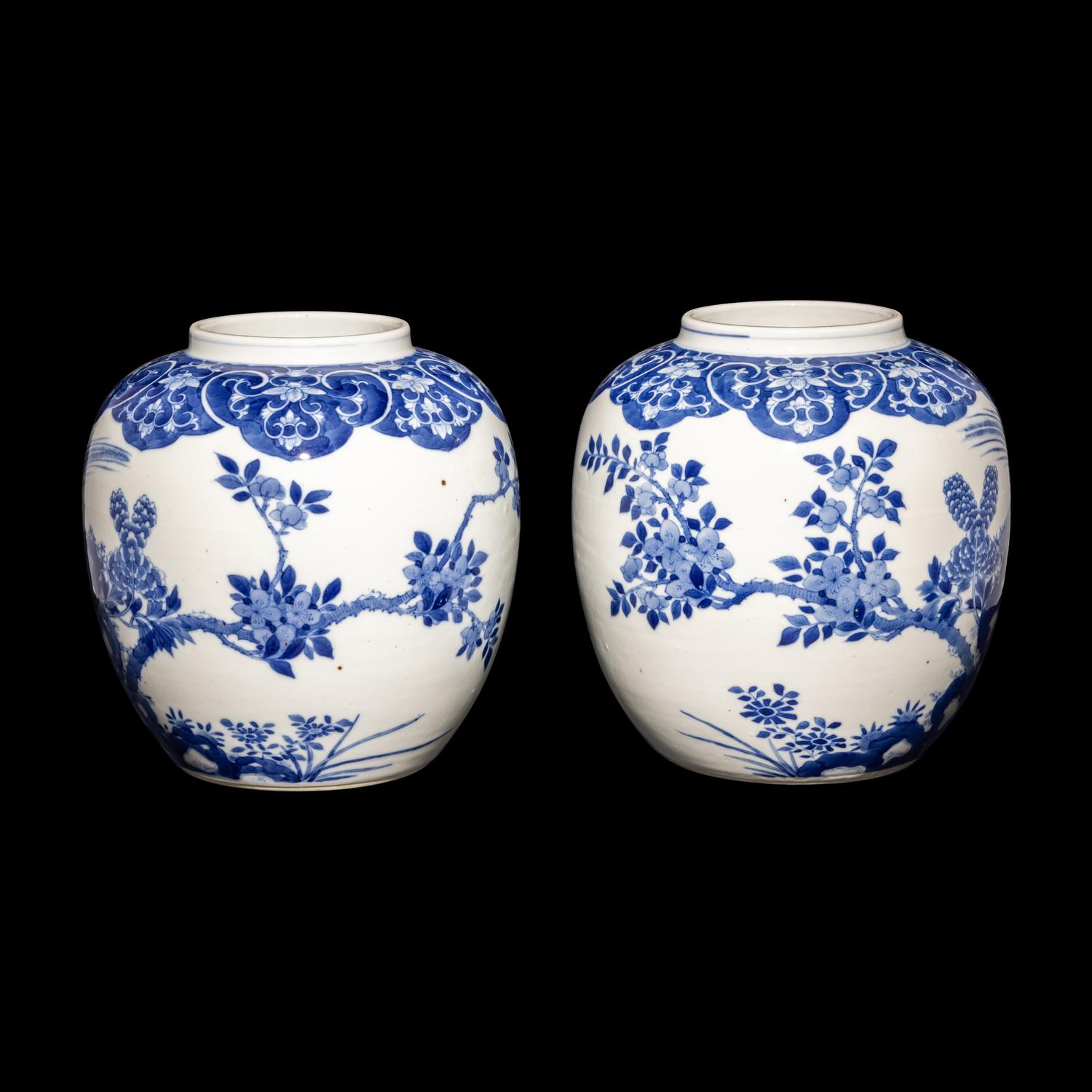 A Pair of Chinese Blue and White Porcelain 'Peonies and Pheasant' Ginger Jars, Guangxu Period 清光緒 青花牡丹錦鷄圖蓋罐一對