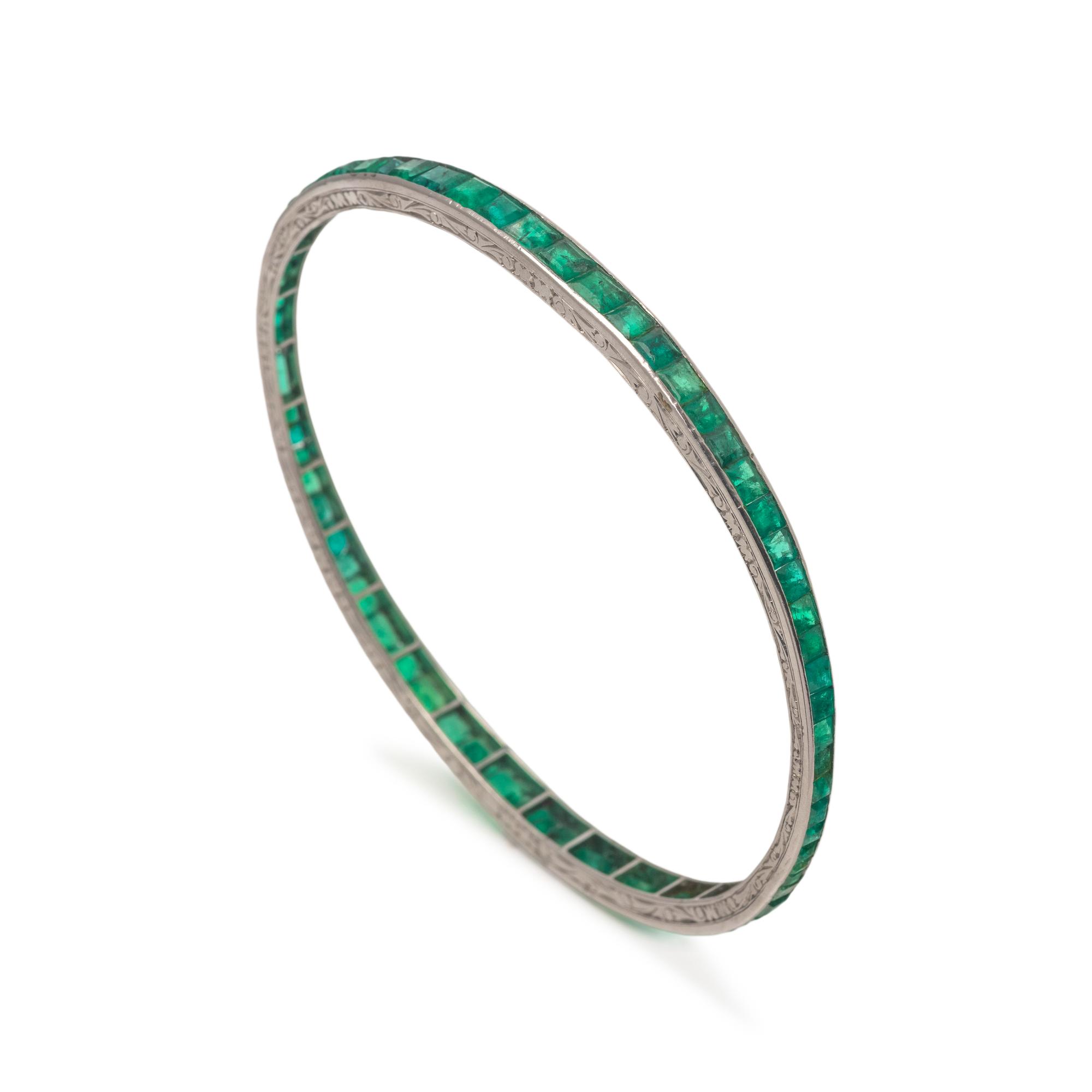 VAN CLEEF & ARPELS, ART DECO, EMERALD BANGLE BRACELET