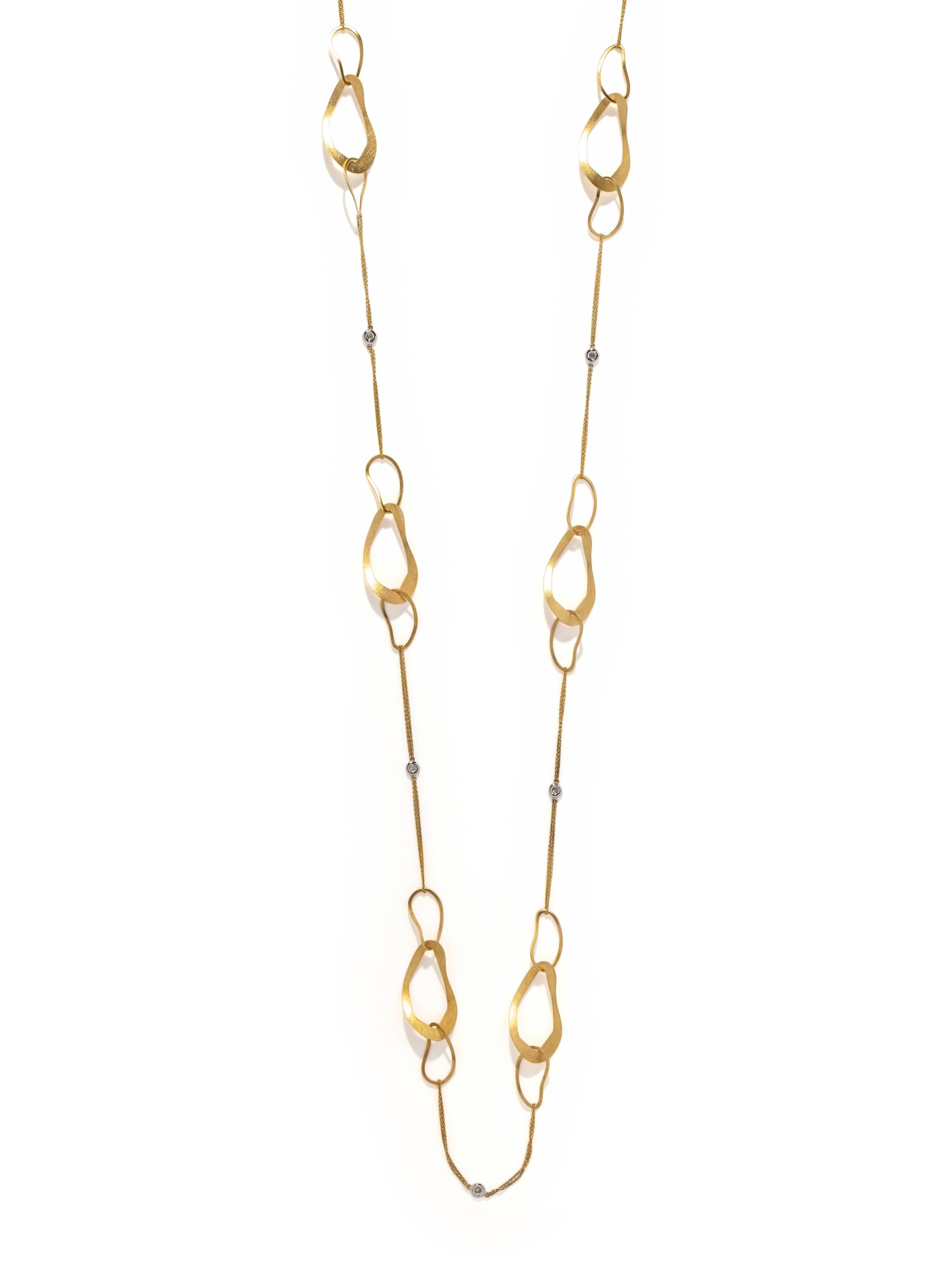 YELLOW GOLD AND DIAMOND NECKLACE