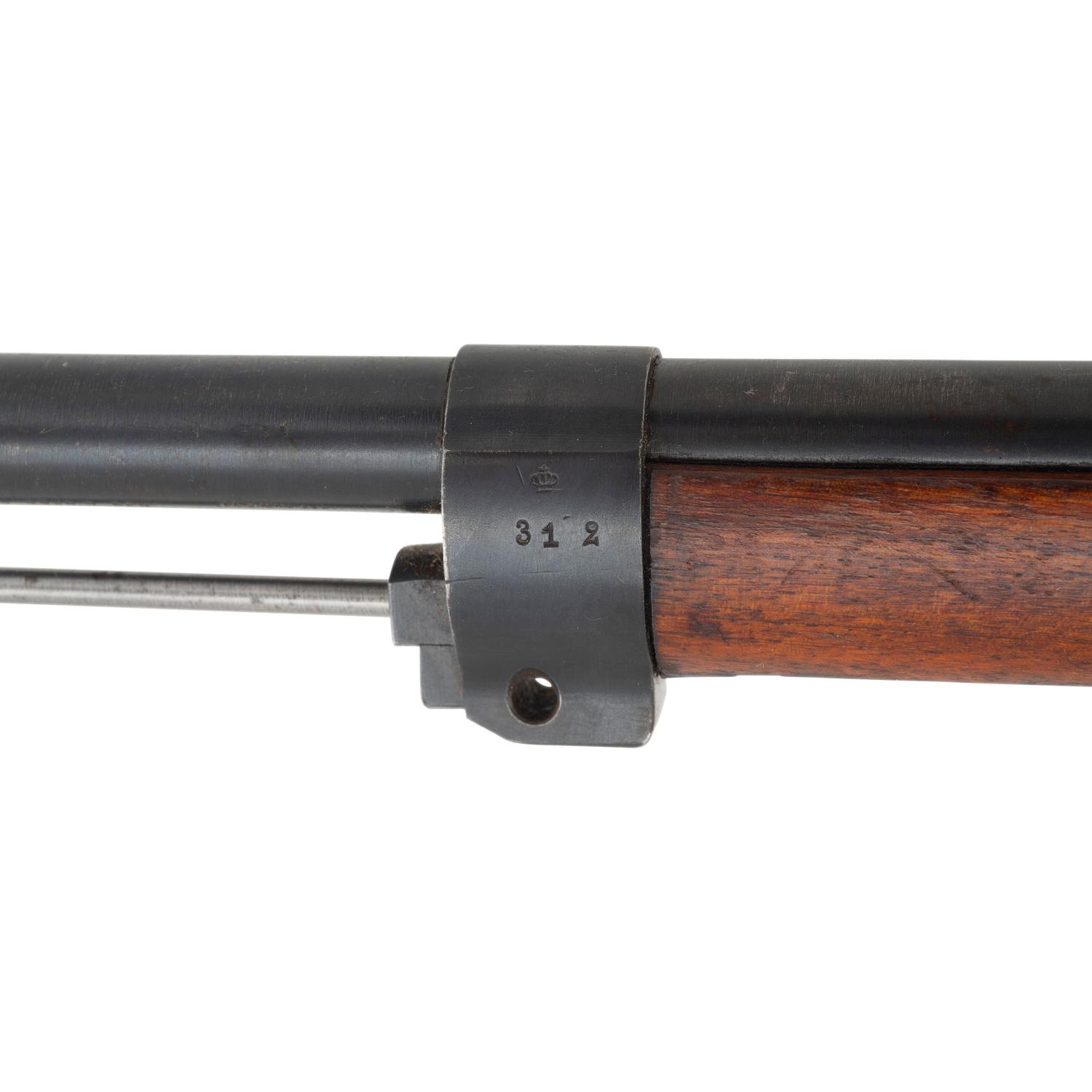 **Swedish Mauser Model 1938 Short Rifle
