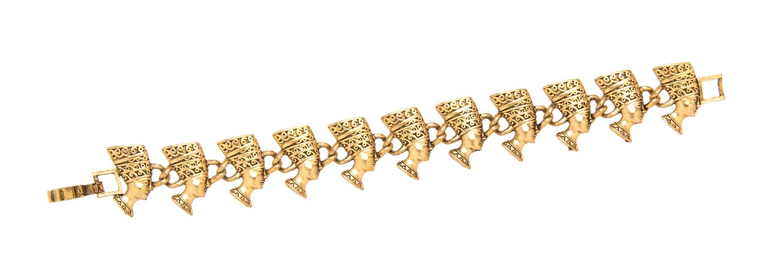 A Goldtone Link Bracelet, 7".