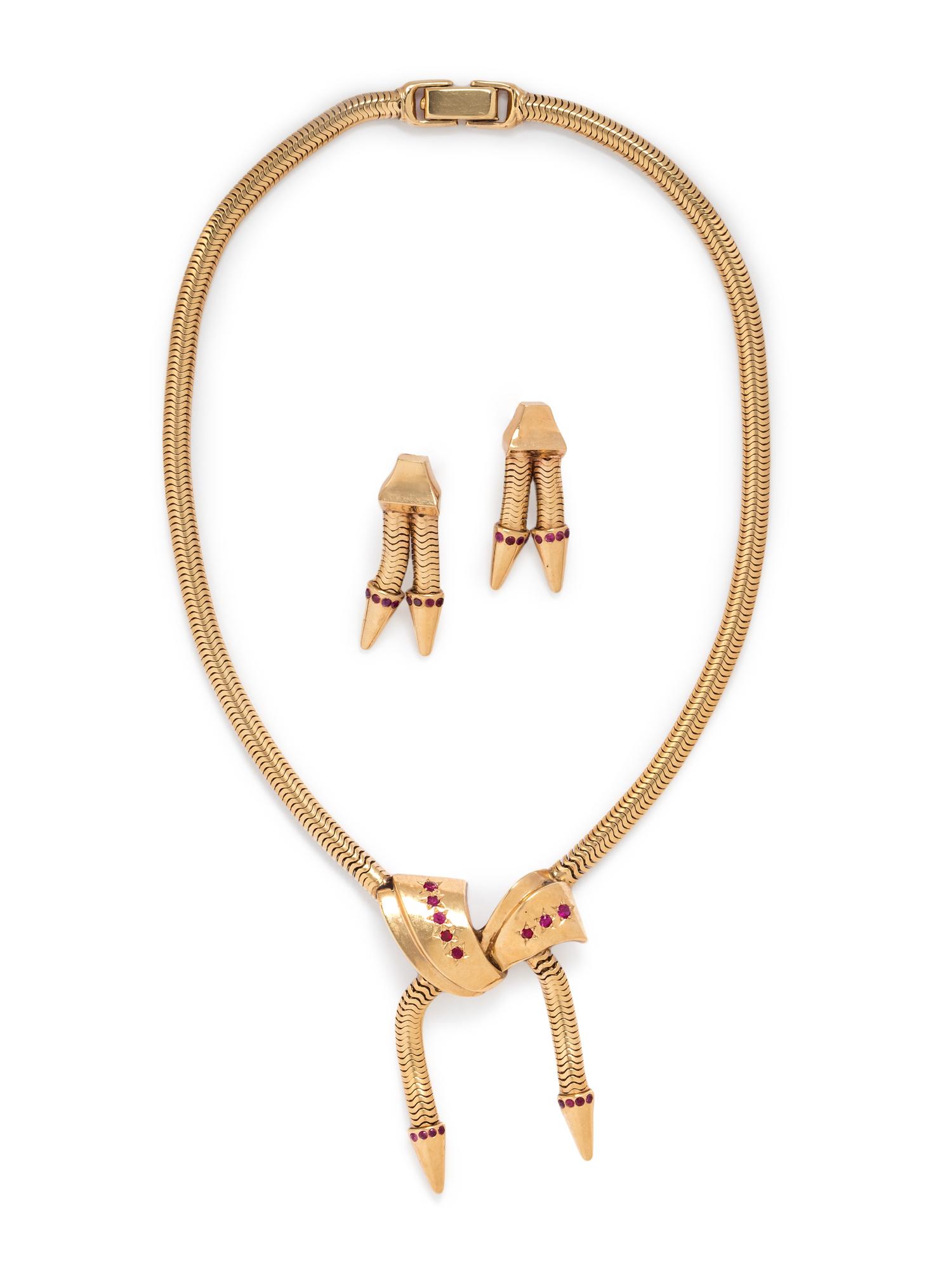 RETRO, YELLOW GOLD AND SYNTHETIC RUBY SET