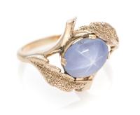 A Rose Gold and Star Sapphire Leaf Motif Ring, 2.10 dwts.