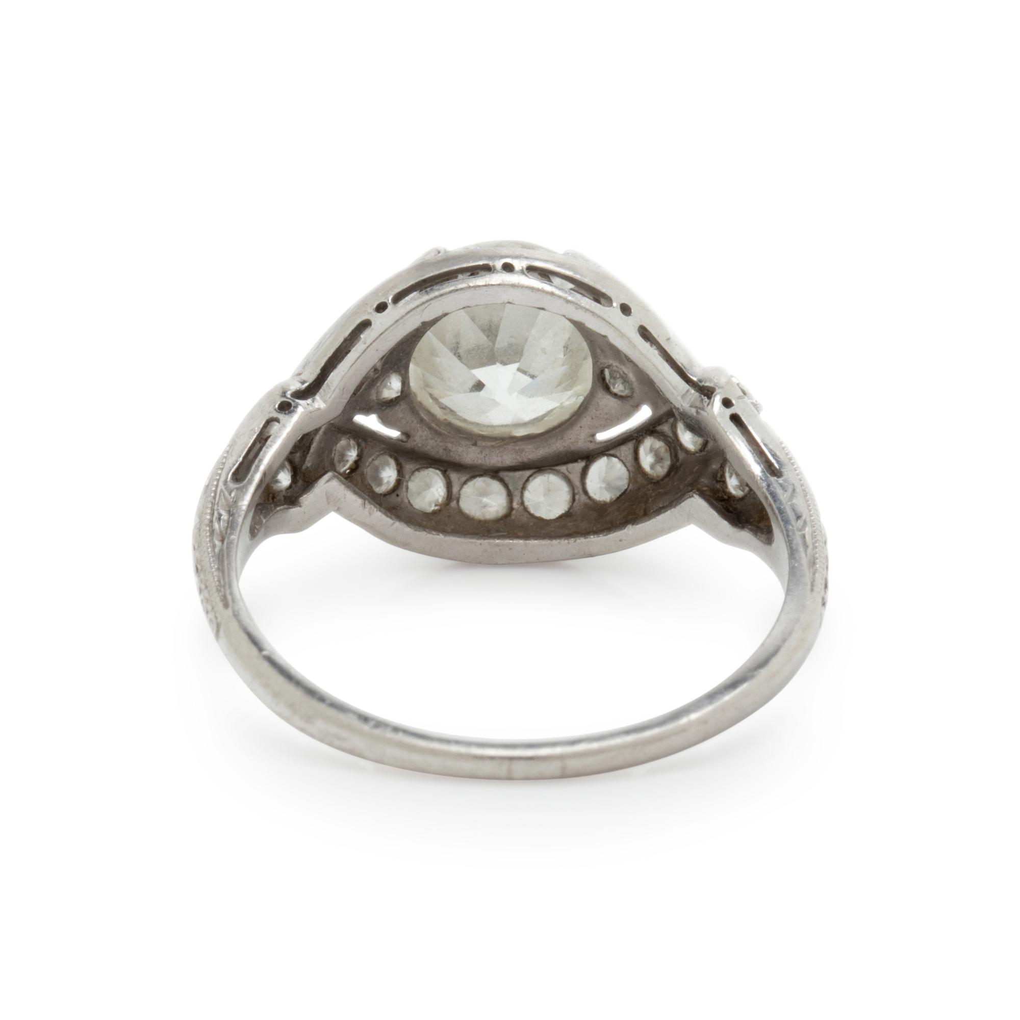 DIAMOND AND PLATINUM RING
